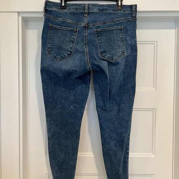 GAP Denim Women Size 33Rx26 Favorite Jegging Raw Hem High Rise Jeans - Picture 5 of 8